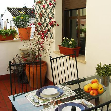 Penthouse Puerta De La Juderia Daire Cordoba Oda fotoğraf