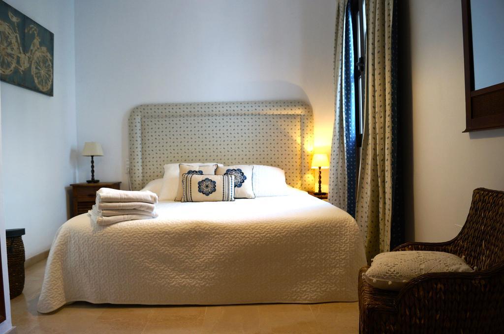 Penthouse Puerta De La Juderia Daire Cordoba Oda fotoğraf